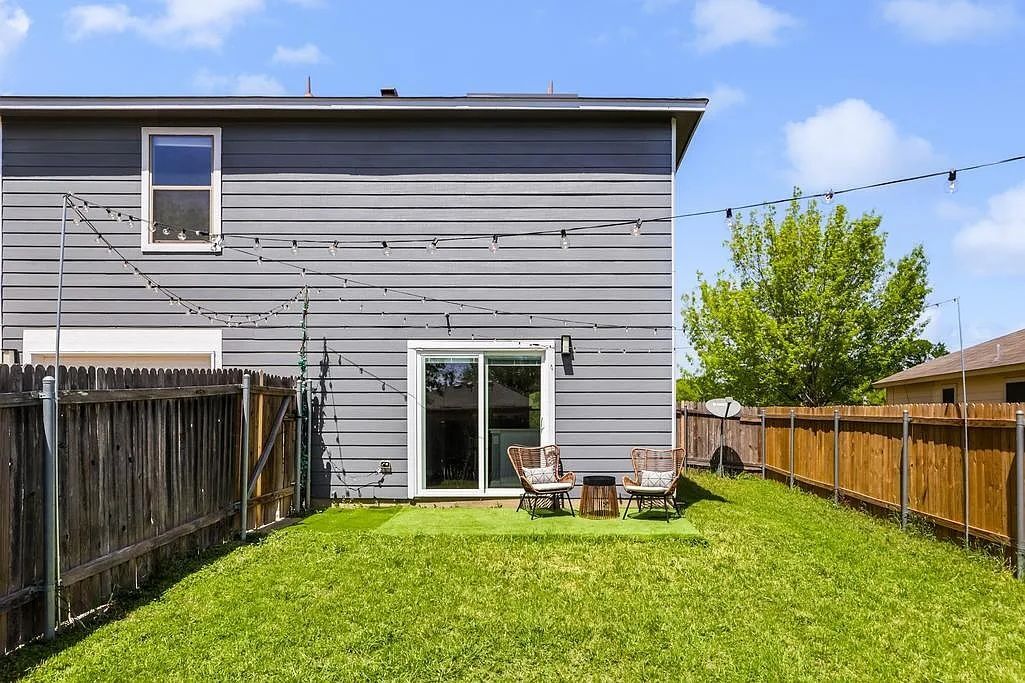 Building Photo - 5505 Viewpoint Dr