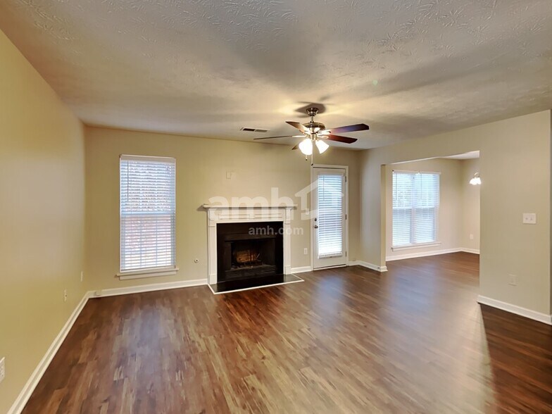 Building Photo - 3533 Shortleaf Run