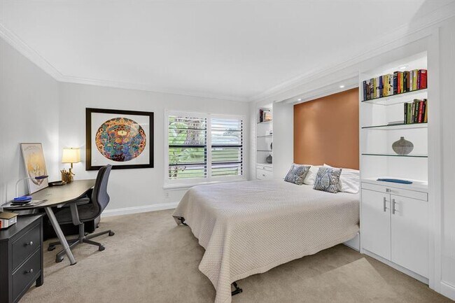 Building Photo - 2801 DC Country Club Boulevard