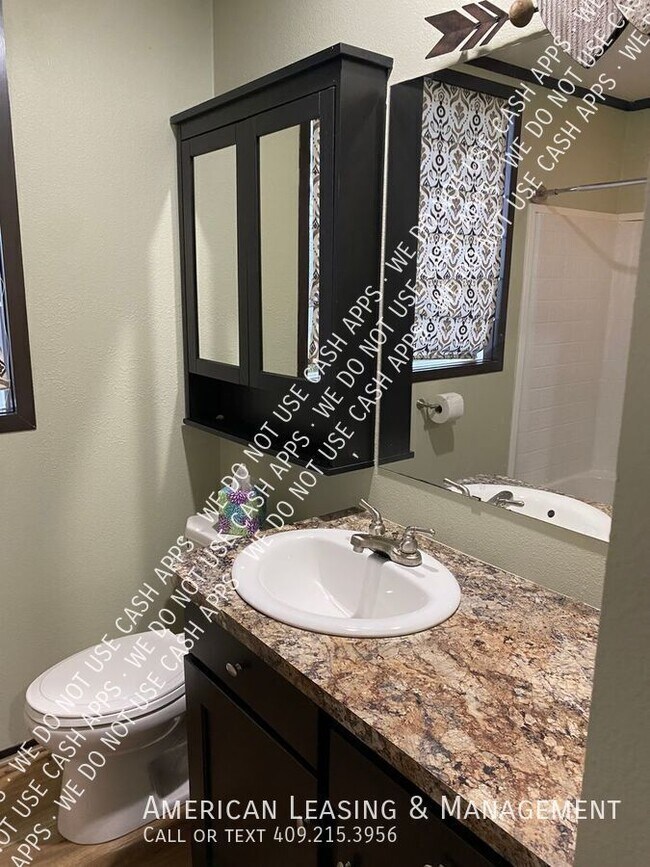 Building Photo - 3405 Landrey Ct