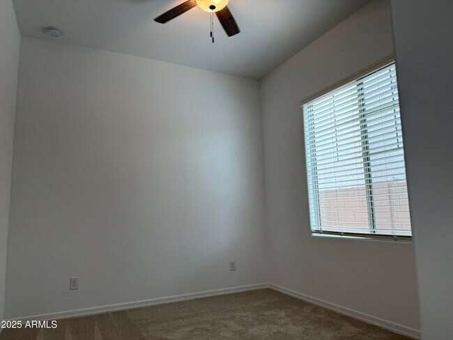 Building Photo - 7663 Nosean Rd
