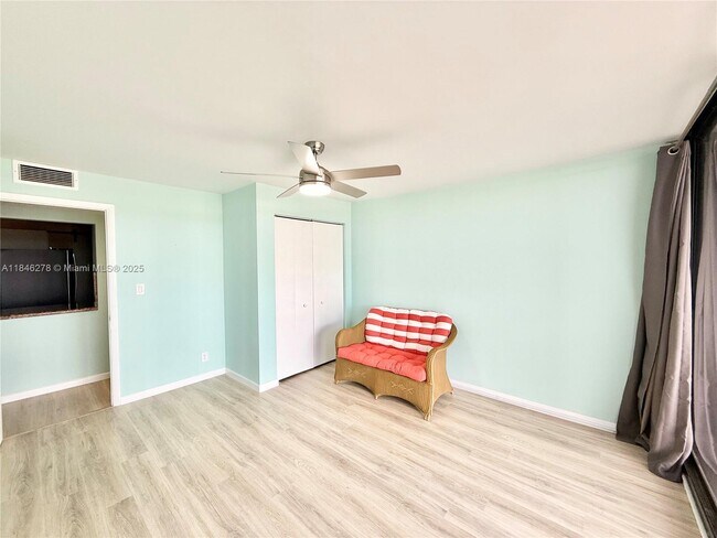 Building Photo - 1600 S Ocean Dr