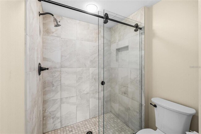 Building Photo - 8000 Sailboat Key Blvd S