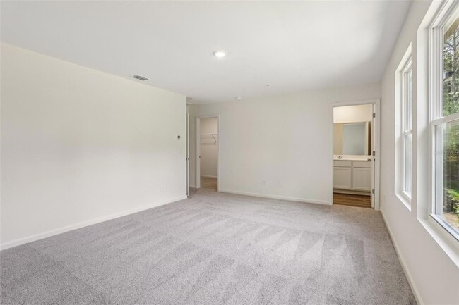 Building Photo - 2554 Grey Hawk Dr