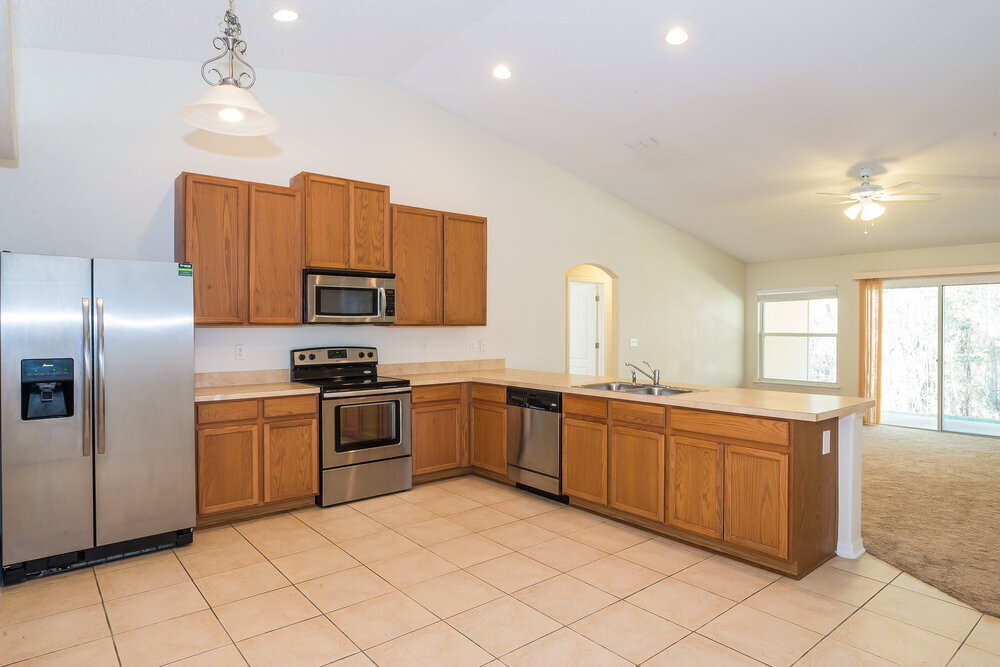 Building Photo - 11040 Apple Blossom Trail W