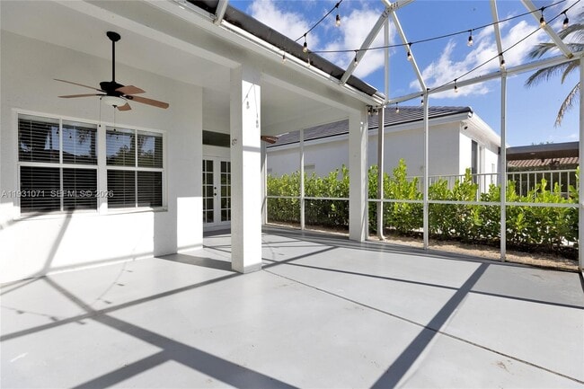 Building Photo - 1579 Banyan Way