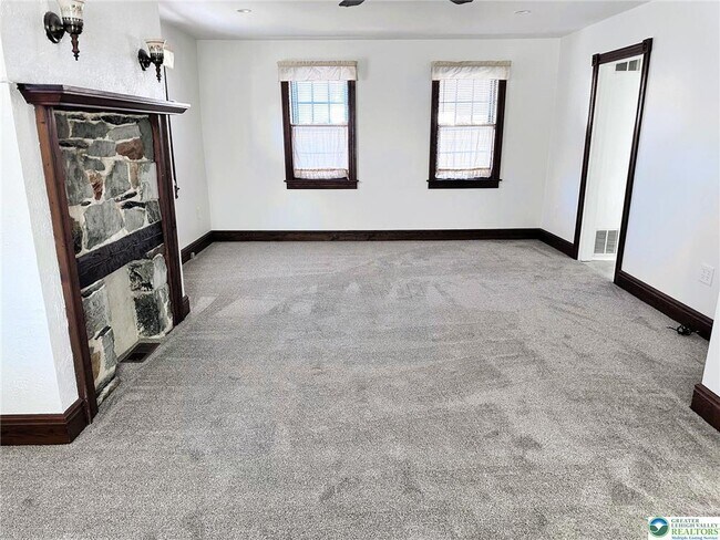 Building Photo - 3450 W Columbia St