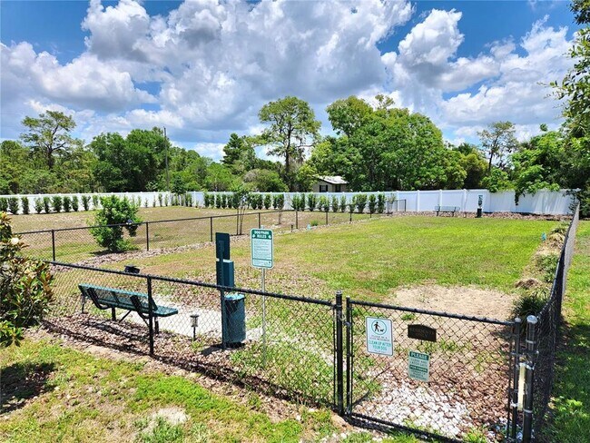 Building Photo - 1679 Wynford Cir