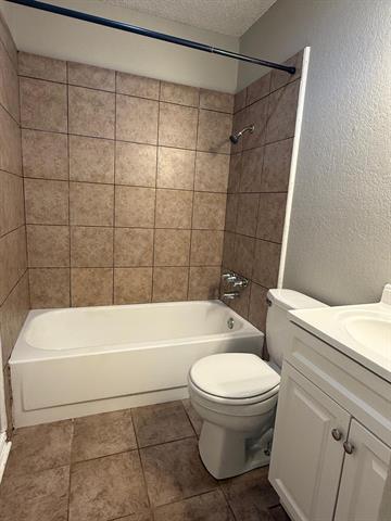 Building Photo - 6212 Kary Lynn Dr S