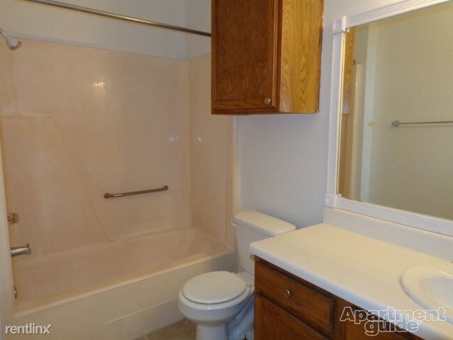 Building Photo - 2 br, 2 bath Townhome - Parkside Townhomes...