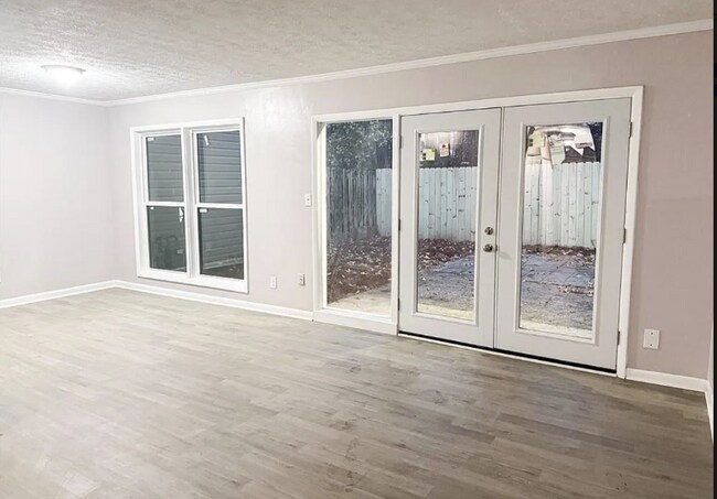 Building Photo - 203 Governors Dr