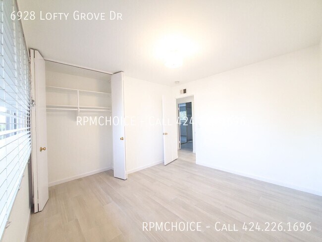 Building Photo - 6928 Lofty Grove Dr