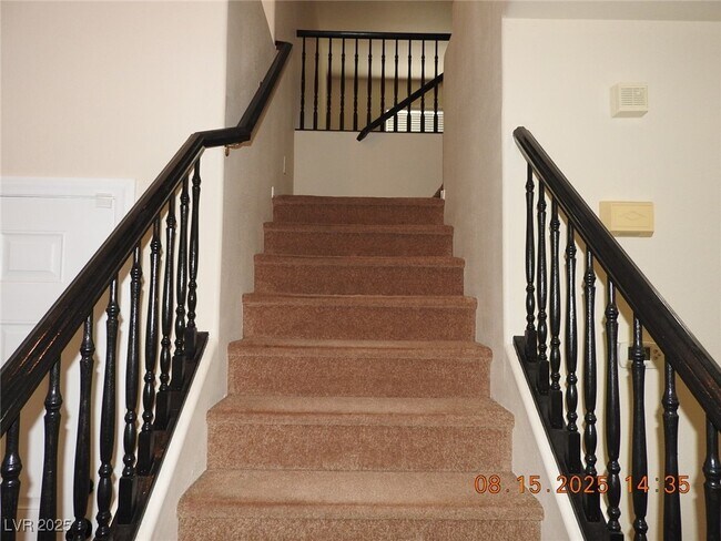 Building Photo - 9444 Medford Falls Ave