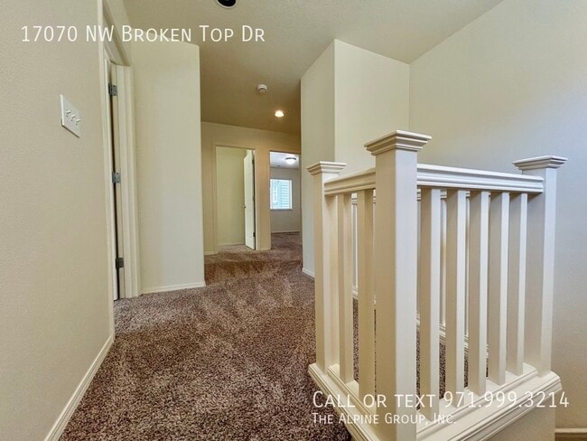 Building Photo - 17070 NW Broken Top Dr