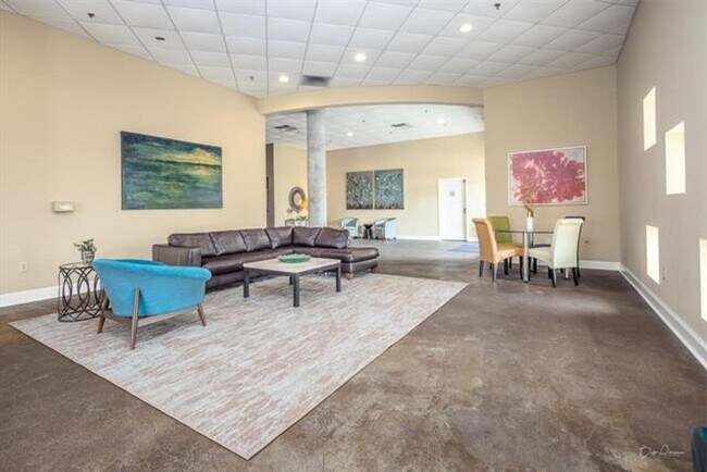 Building Photo - Gorgeous two bedroom two bath with 1574 ft.² two parking spaces included balcony, beautiful rooft...