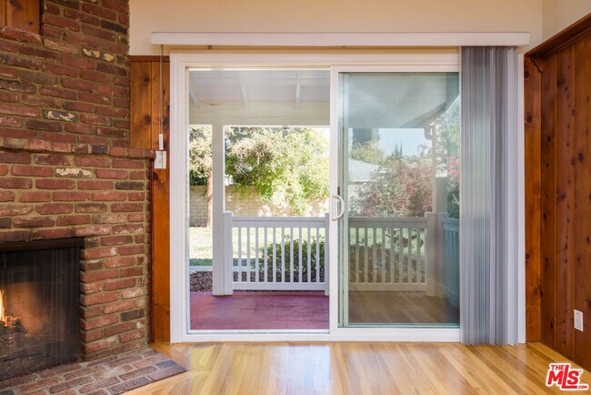 Building Photo - 15111 Marlin Pl