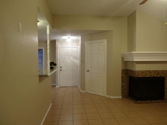 Primary Photo - 13716 Sablecrest Dr