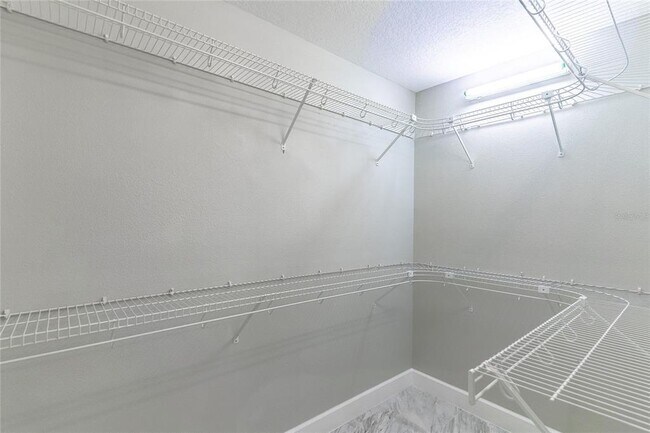 Building Photo - 2045 Grand Oak Dr