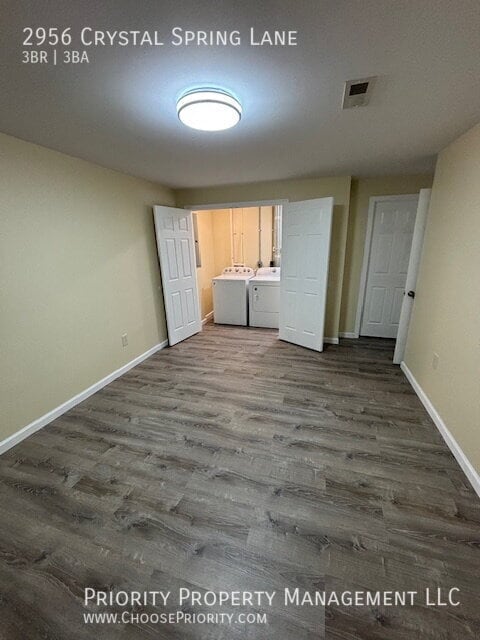 Building Photo - 2956 Crystal Spring Ln