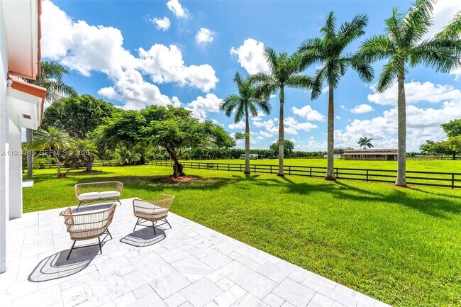 Building Photo - 14300 SW 192nd St