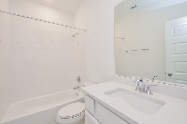 Building Photo - 23719 Sweeny Vly Dr