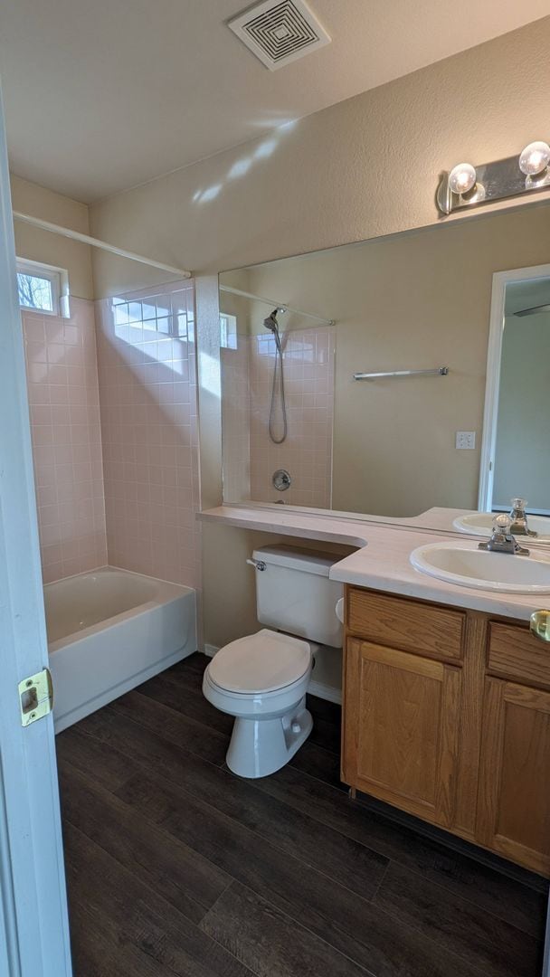 Building Photo - SPRINGS RANCH 3 BEDROOM/2 BATHROOM RANCH WITH FENCED YARD AND 2 CAR GARAGE!