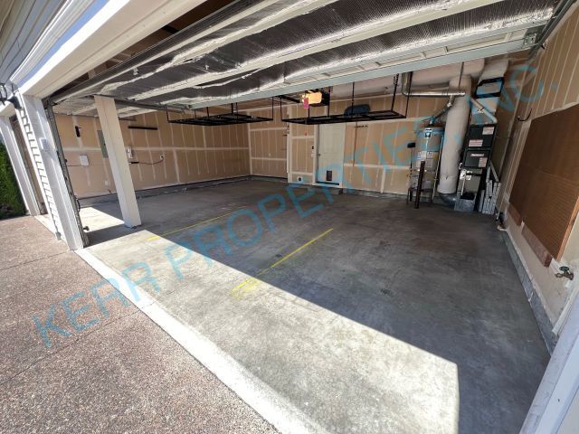 Building Photo - Charming 3-Bed Home with 2.5 Baths & 1558 ...