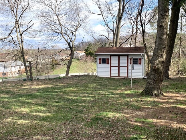 Building Photo - Charming 3-Bedroom, 1-Bath Single-Family Home