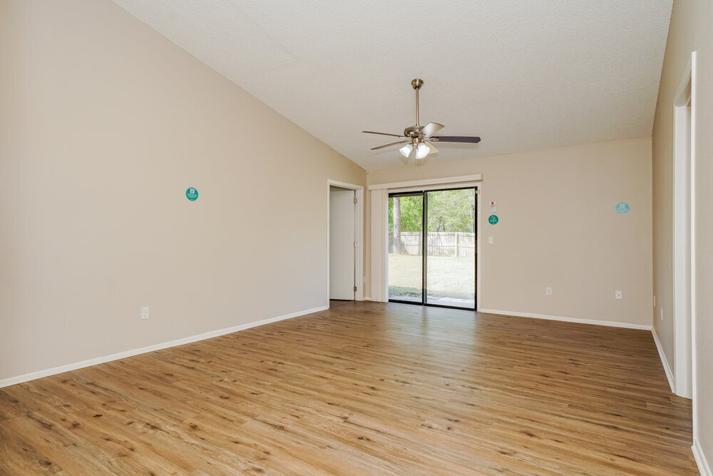 Building Photo - 1439 Lodge Terrace