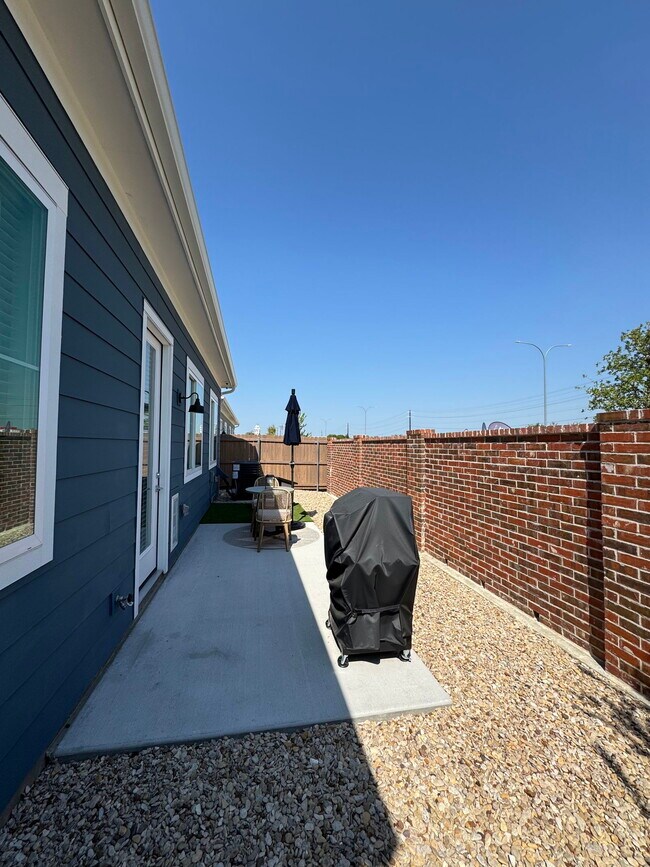 Building Photo - 3800 Golden Triangle Blvd
