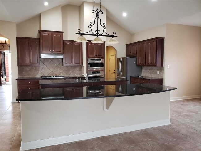 Building Photo - 5402 Valley Country Ln