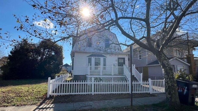 Building Photo - 1404 Madison Ave