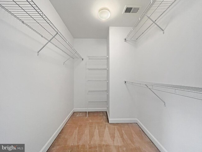 Building Photo - 8173 McCauley Way