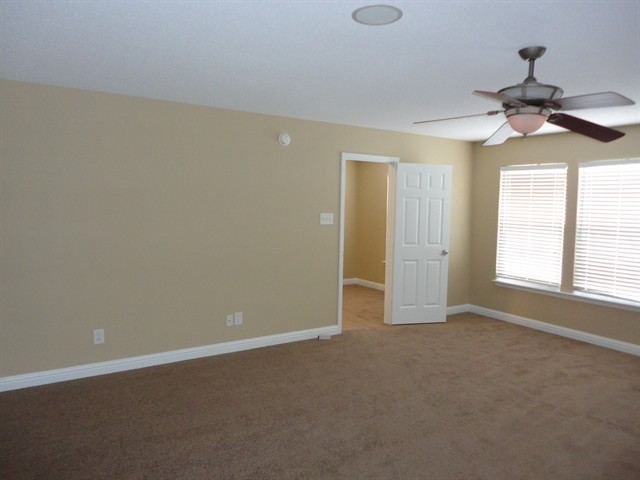 Building Photo - 10442 Juniper Breeze Dr