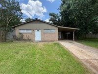 Building Photo - Beautiful 3 Bedroom in Bossier