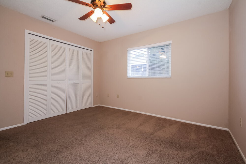 Building Photo - 2550 Briar Oak Cir