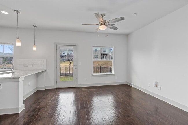 Building Photo - 2057 Local Rebel Lp