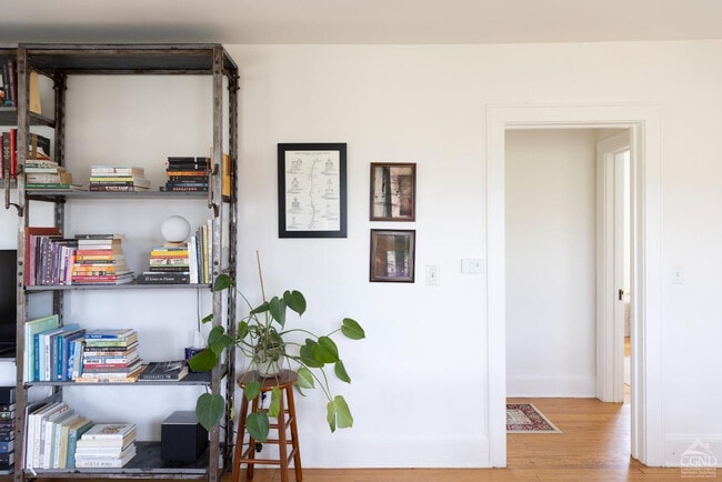 Building Photo - 422 County Rte 9