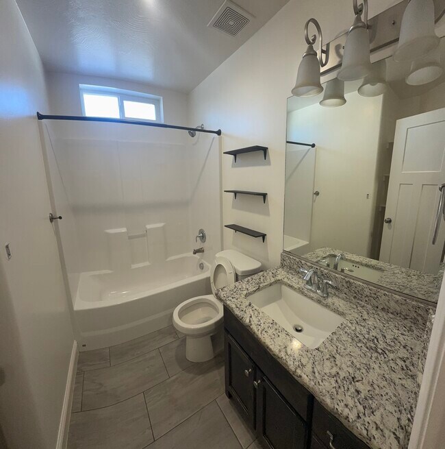 Building Photo - 311 Emery Ln