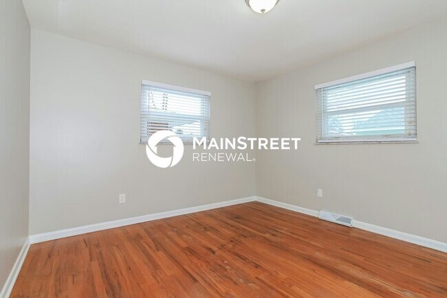 Building Photo - 3 Bedroom Pet-Friendly Home in Columbus, O...