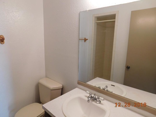 Building Photo - 1010 Jackie Jo Ln