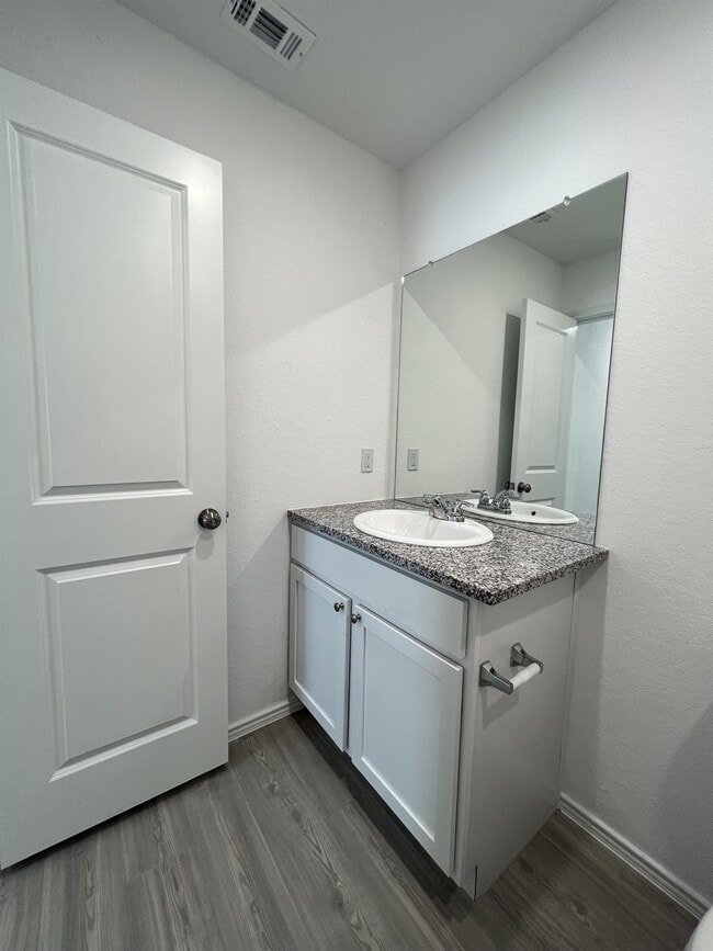 Building Photo - 7314 Silos Rdg