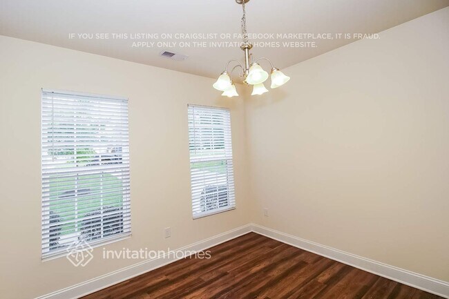 Building Photo - 190 Sassafras Rd