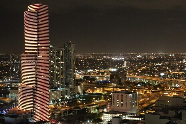 Building Photo - 50 Biscayne Blvd