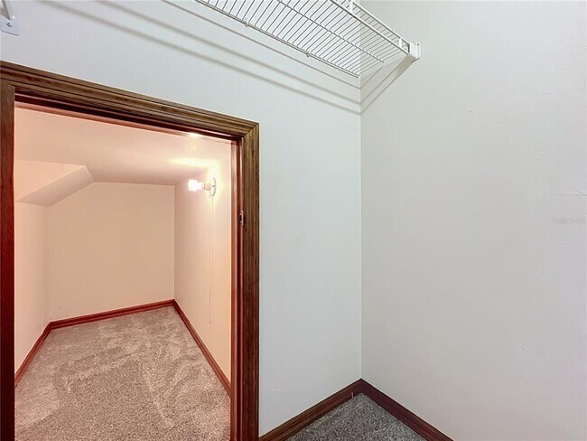 Building Photo - 4119 Waterview Loop