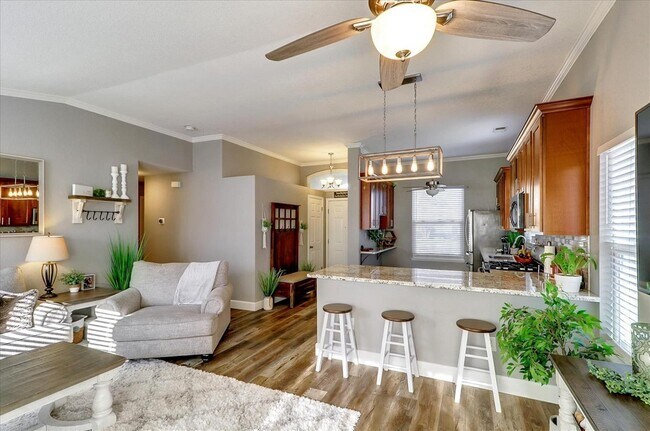 Building Photo - 1437 Promenade Cir