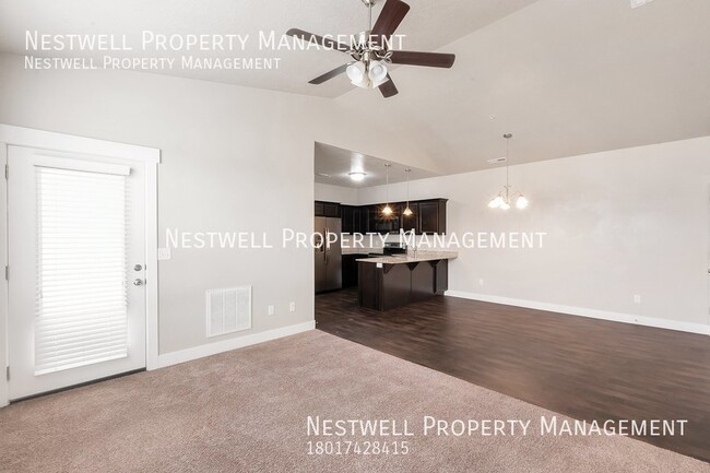 Building Photo - Gorgeous Third-Floor Condo in Lehi