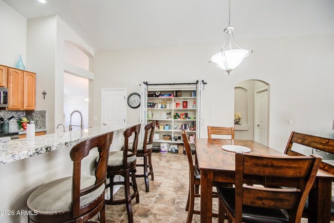 Building Photo - 43205 Roth Rd