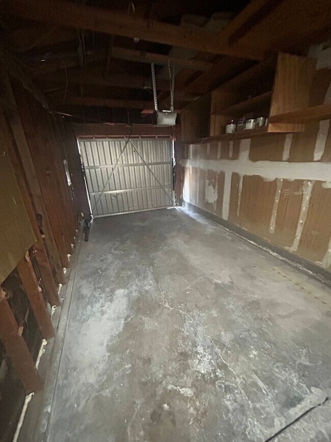 Building Photo - Beautiful Condo For Rent