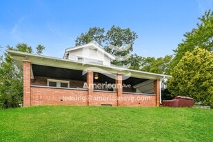 Building Photo - 1616 Polk St